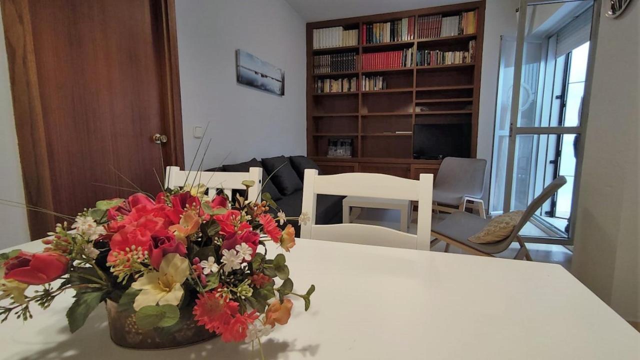 סביליה Wish Suite Plaza Nueva מראה חיצוני תמונה