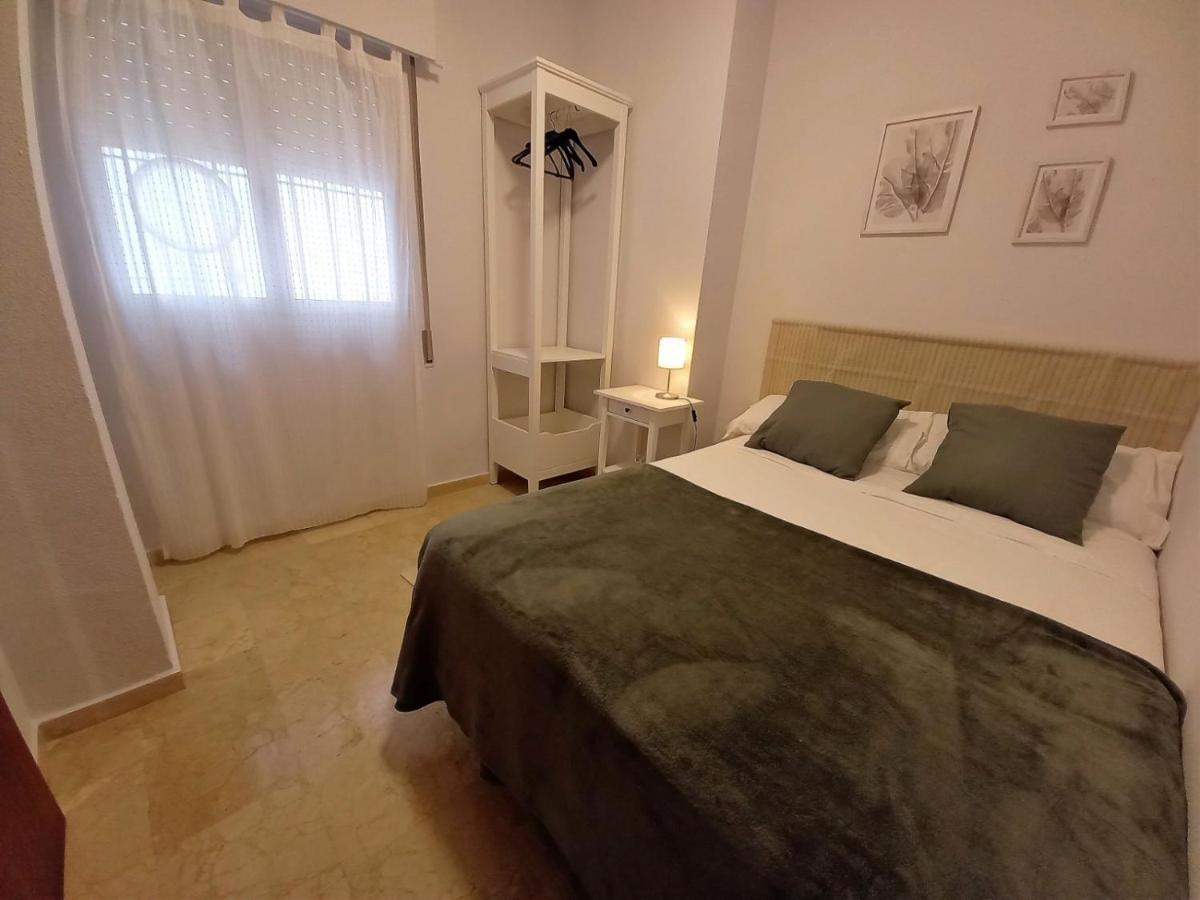 סביליה Wish Suite Plaza Nueva מראה חיצוני תמונה