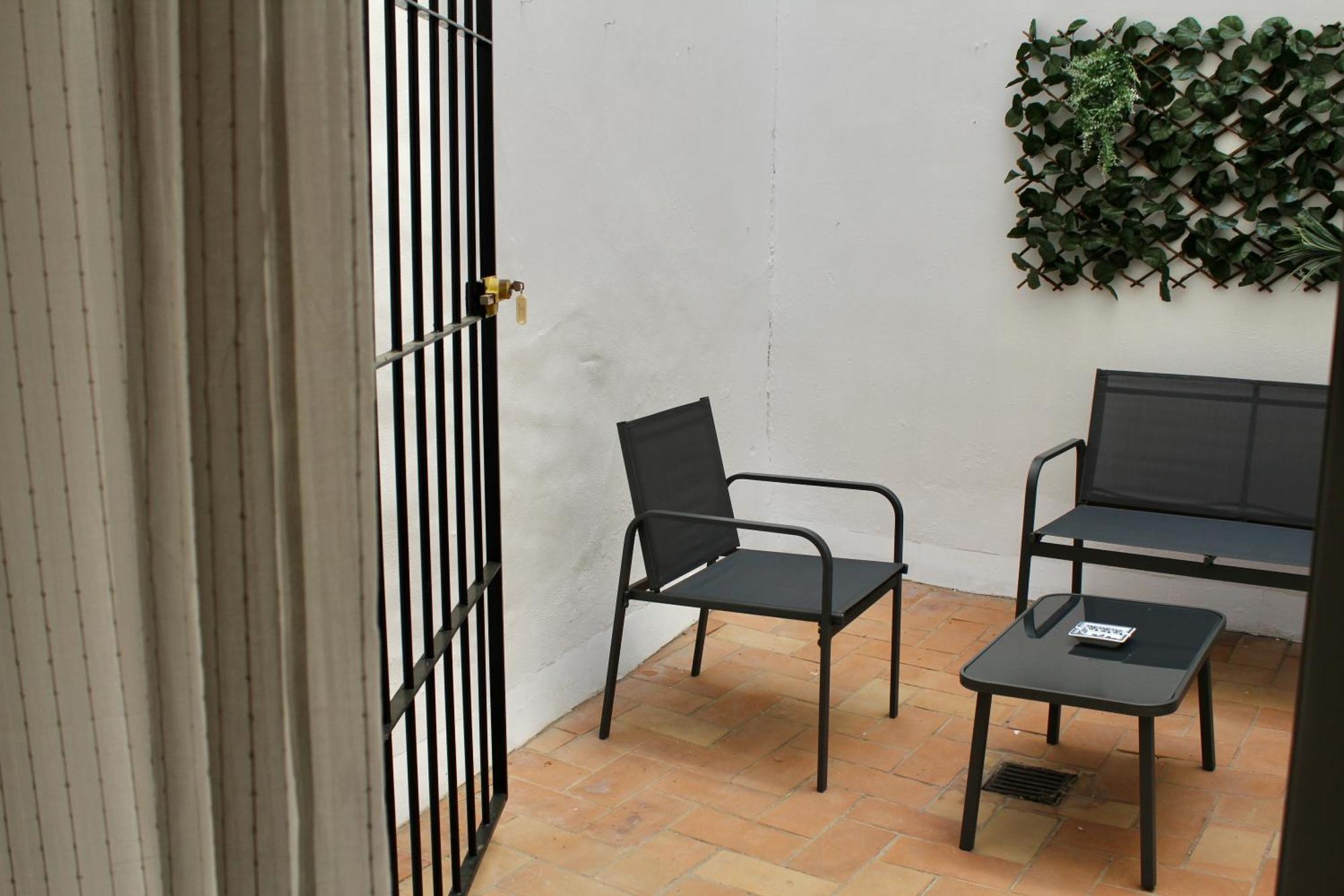 סביליה Wish Suite Plaza Nueva מראה חיצוני תמונה